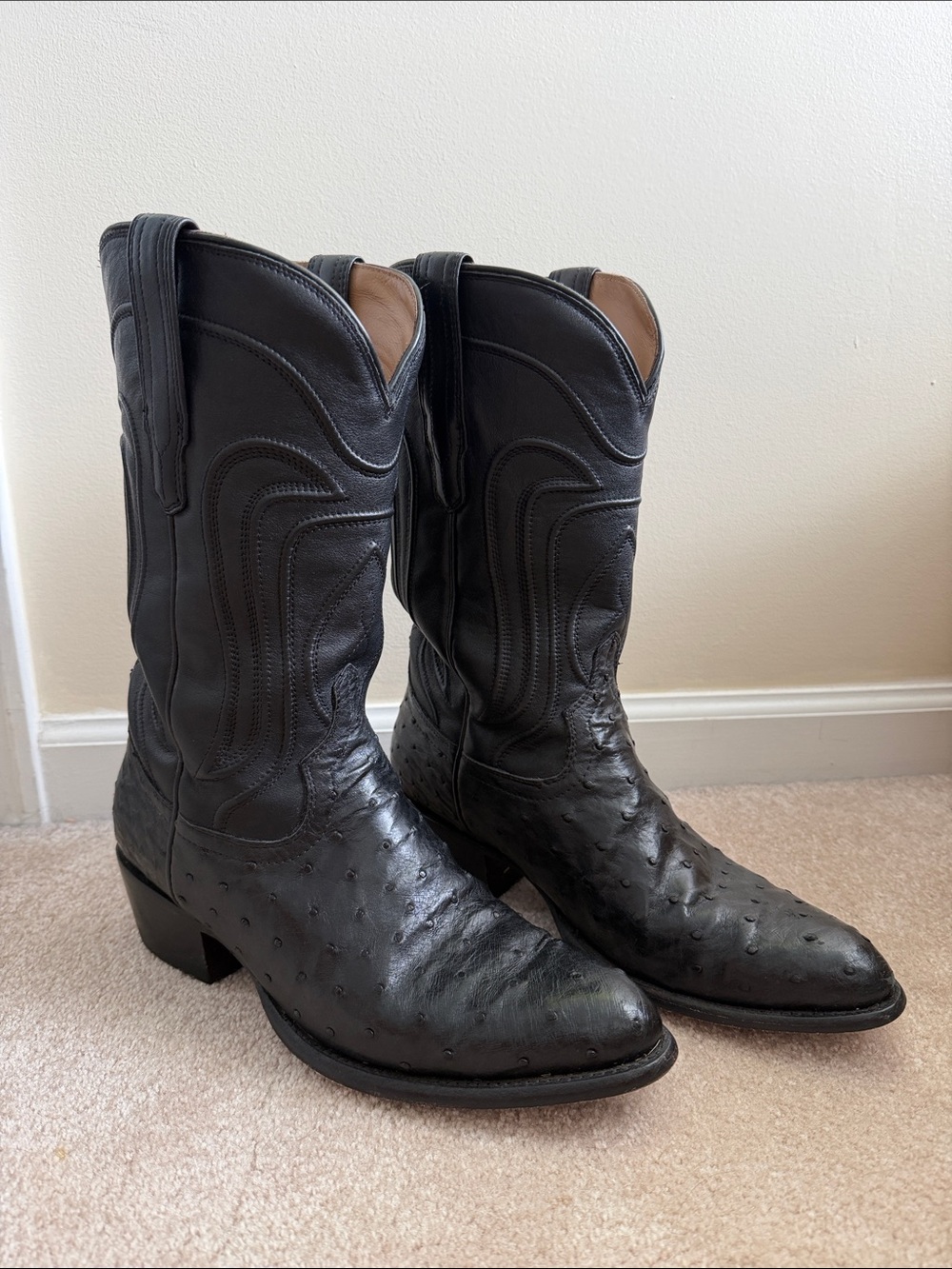 Tecovas Jessie Women's Midnight (black) Ostrich Cowboy Boots size 10B